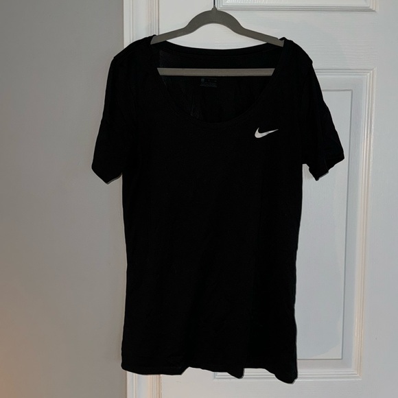Women’s Nike T - Picture 1 of 4